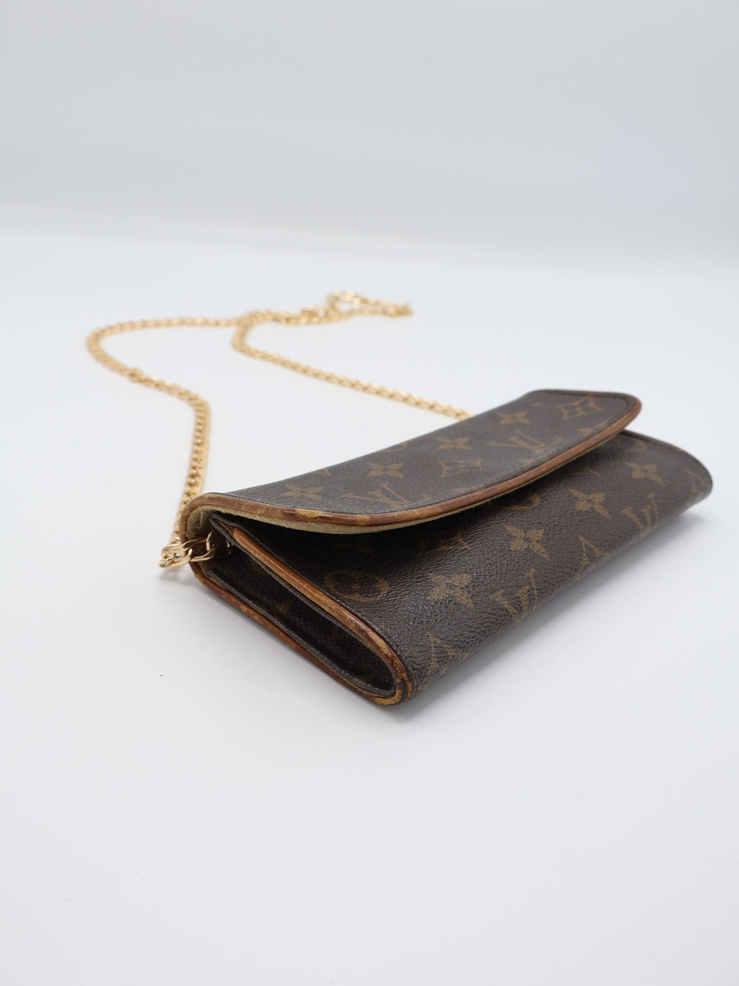 LOUIS VUITTON POCHETTE TWIN PM