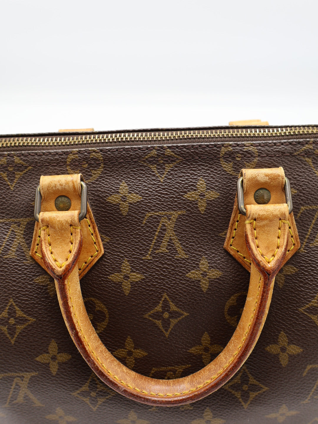 LOIS VUITTON SPEEDY 25