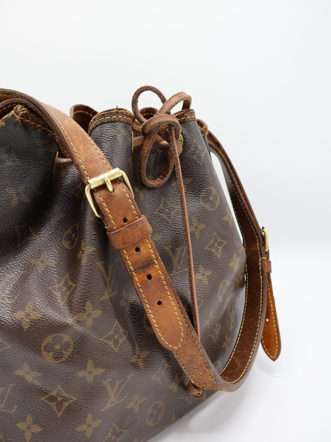 LOUIS VUITTON PETIT NOÉ