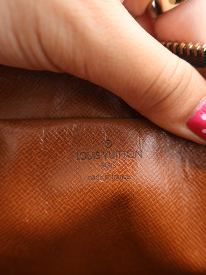 LOUIS VUITTON SAINT GERMAIN 24