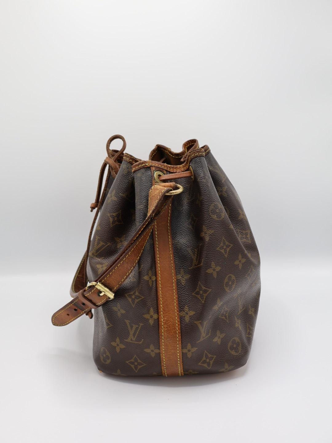 LOUIS VUITTON PETIT NOÉ