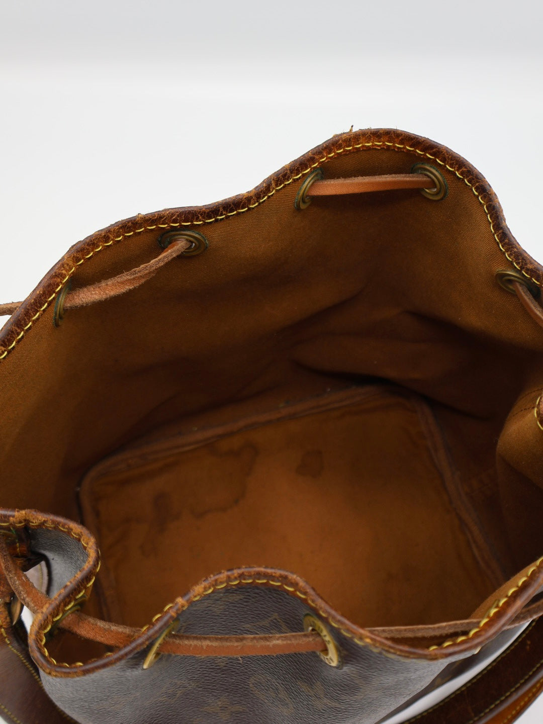 LOUIS VUITTON PETIT NOÉ