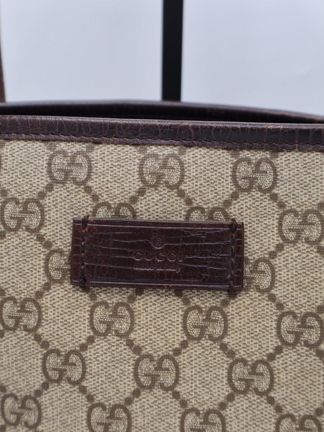 GUCCI SUPREME CANVAS TOTE