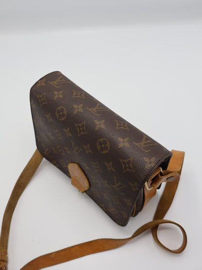 LOUIS VUITTON CARTOUCHIÈRE MM