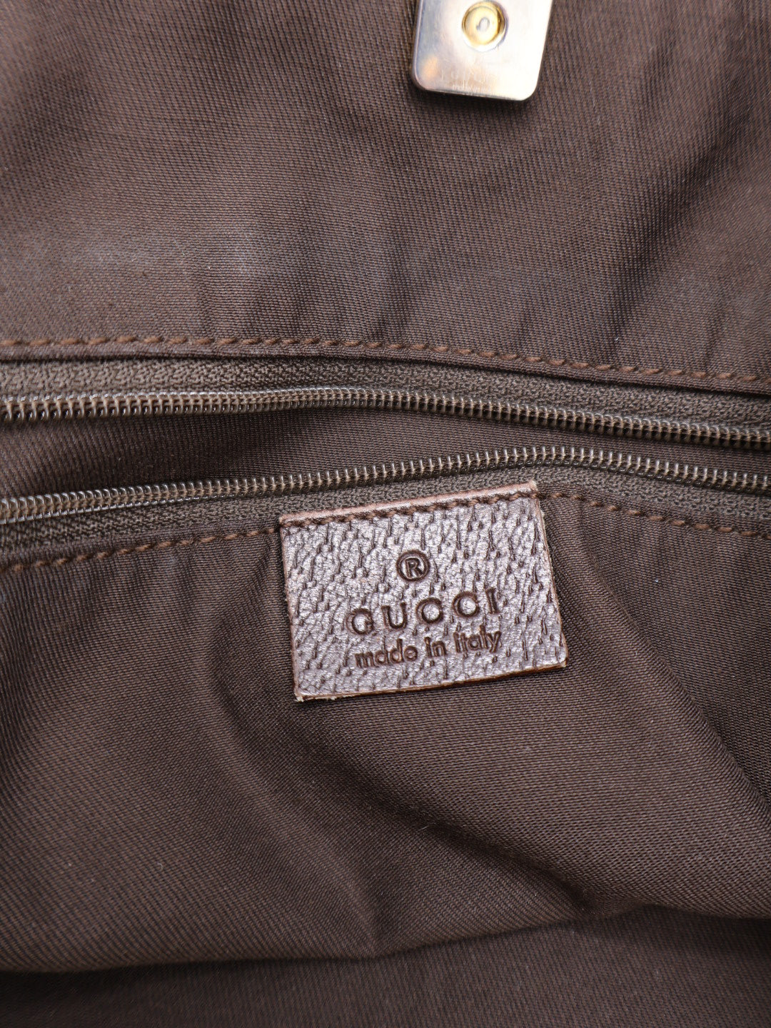 GUCCI ABBEY D-RING TOTE BAG