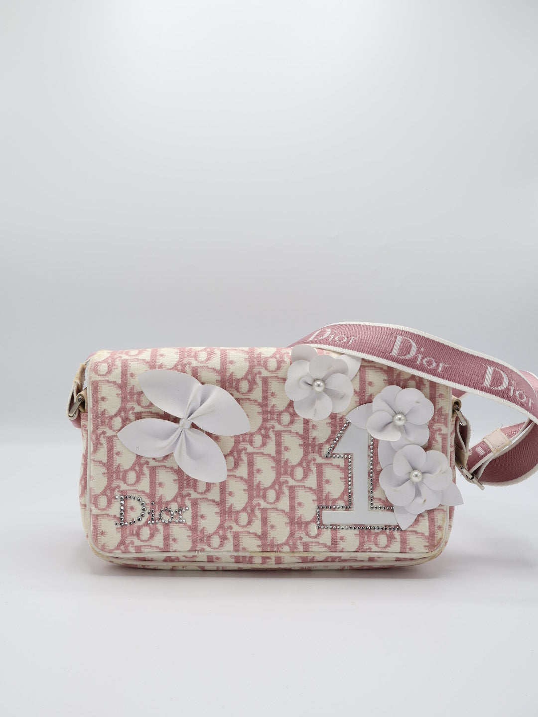 CHRISTIAN DIOR TROTTER GIRLY 1
