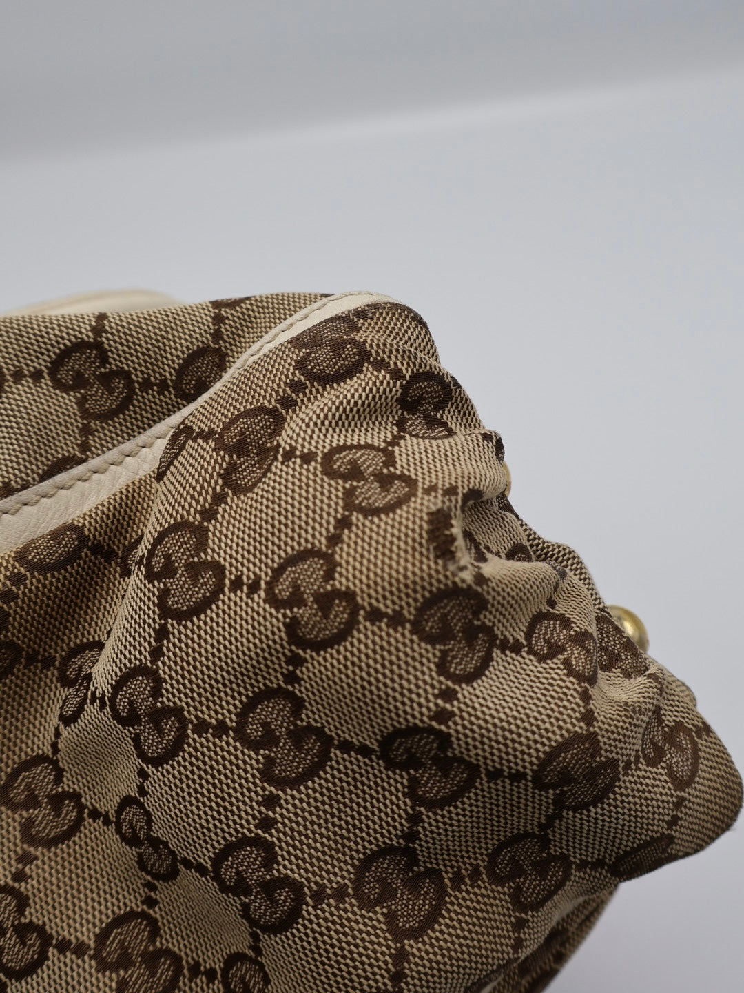 GUCCI ABBEY D-RING TOTE