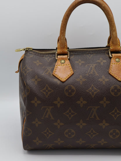 LOUIS VUITTON SPEEDY 25