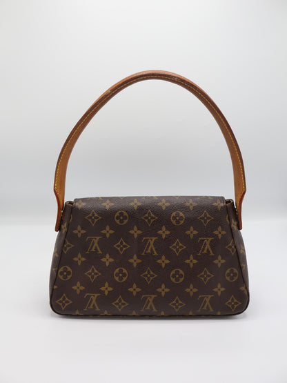 LOUIS VUITTON LOOPING PM