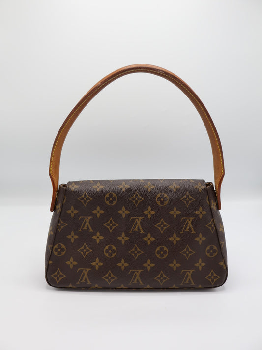 LOUIS VUITTON LOOPING PM