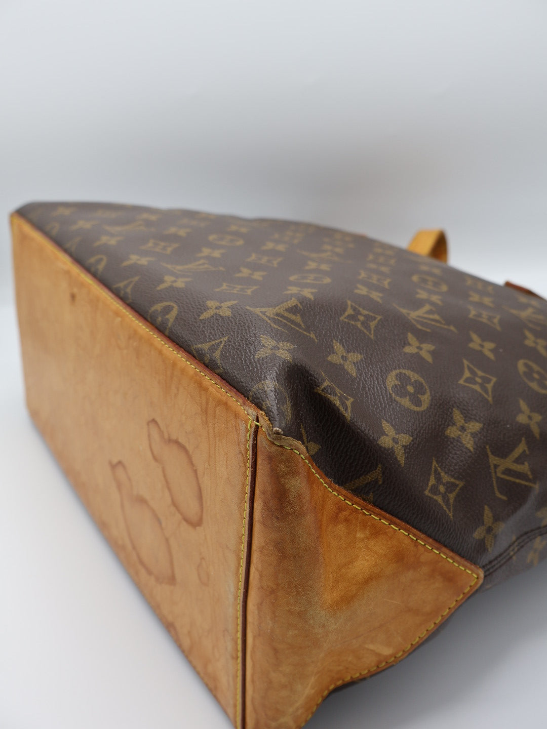 LOUIS VUITTON CABAS MEZZO TOTE