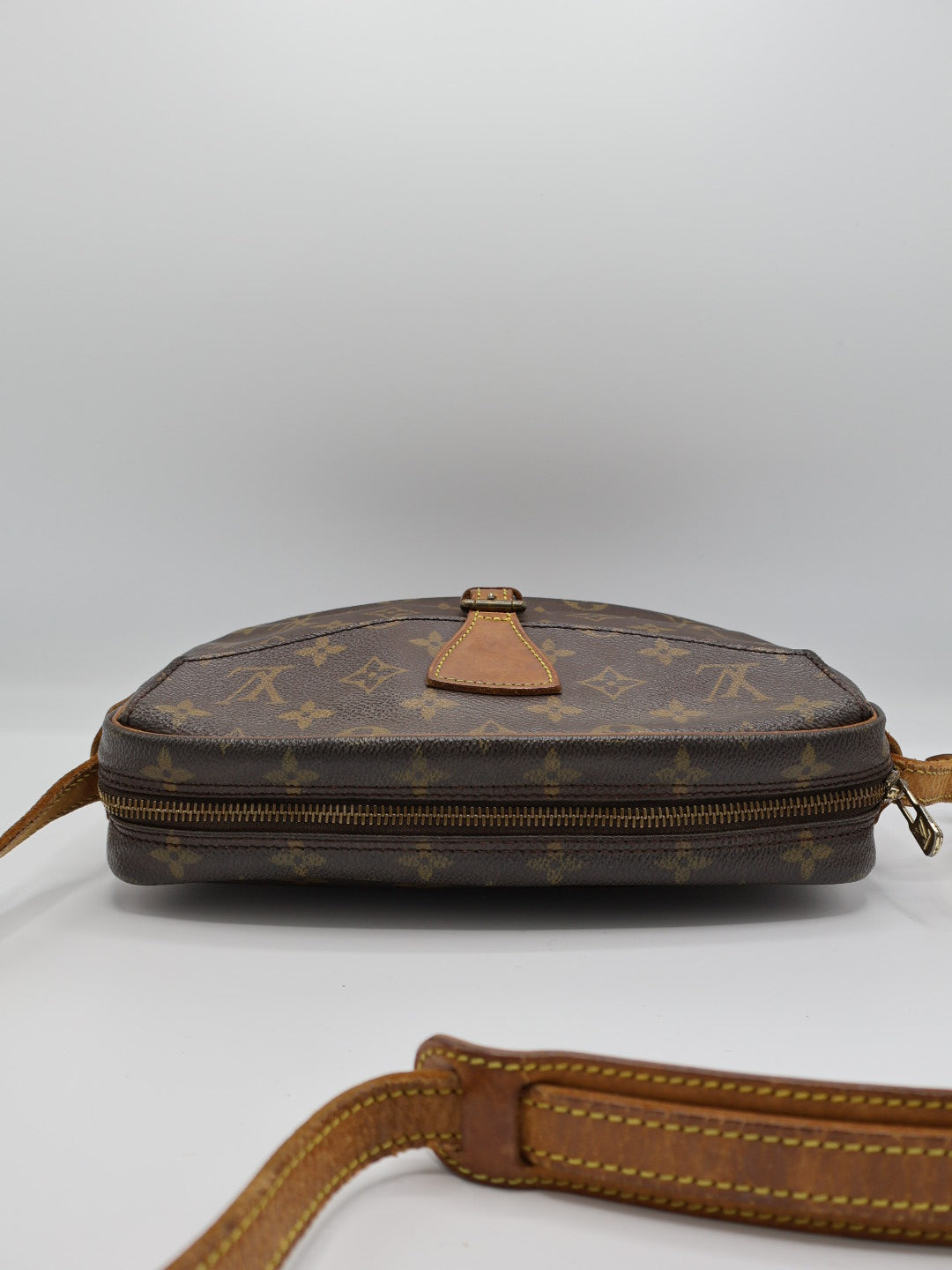 LOUIS VUITTON JEUNE FILLE MM