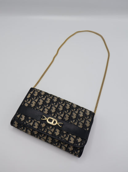 CHRISTIAN DIOR SHOULDER BAG