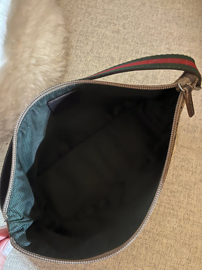 GUCCI BOAT BAG