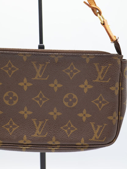 LOUIS VUITTON POCHETTE ACCESSOIRES