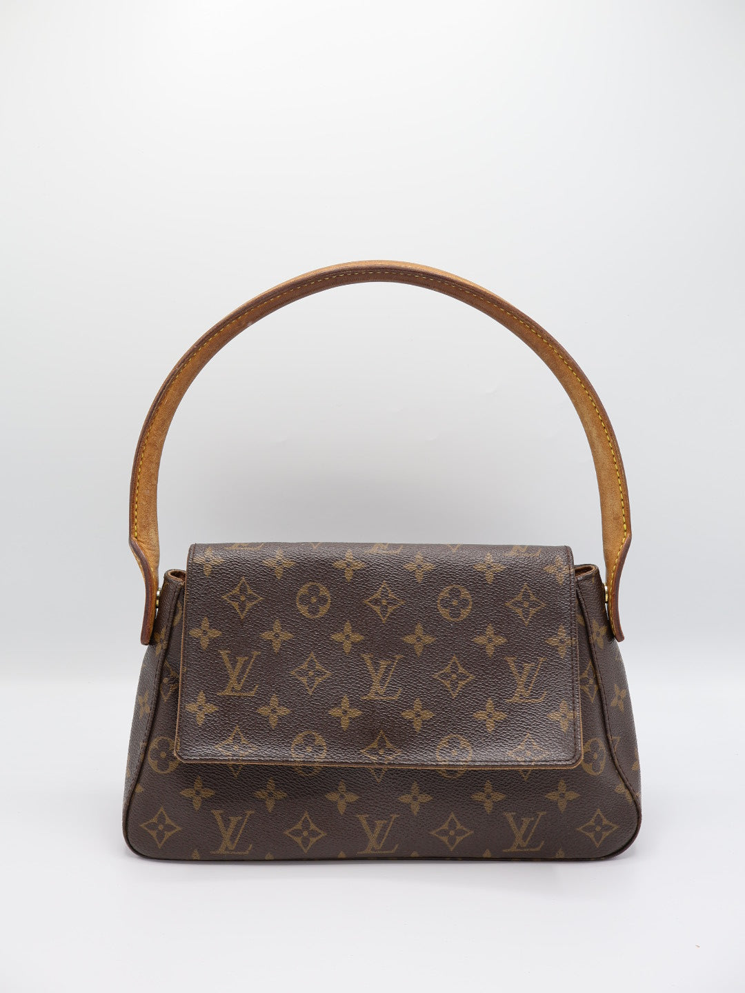 LOUIS VUITTON LOOPING PM