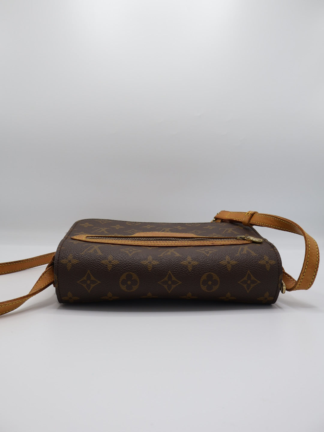 LOUIS VUITTON SAINT GERMAIN 24