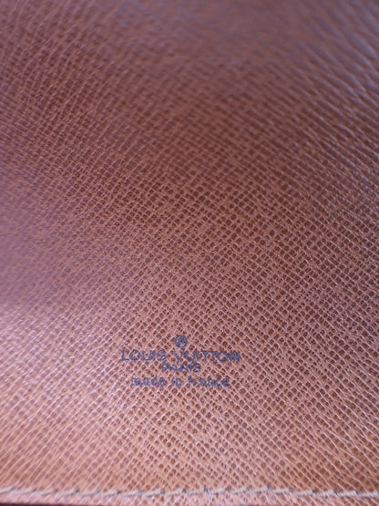 LOUIS VUITTON CHANTILLY PM