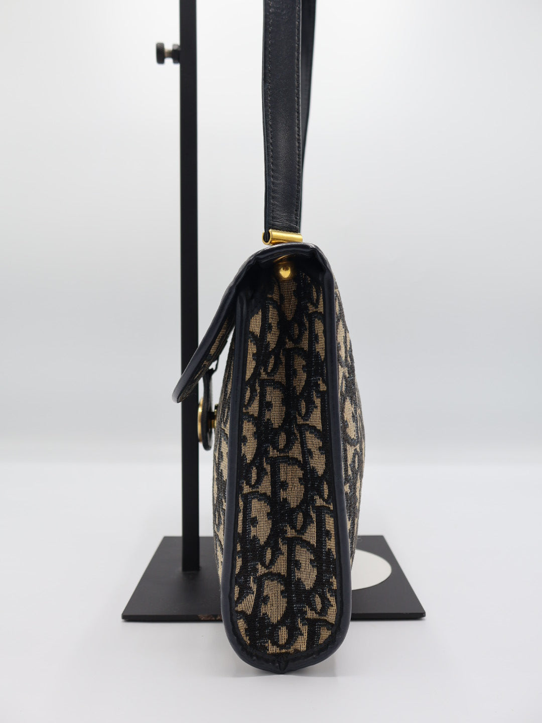 CRISTIAN DIOR TROTTER
