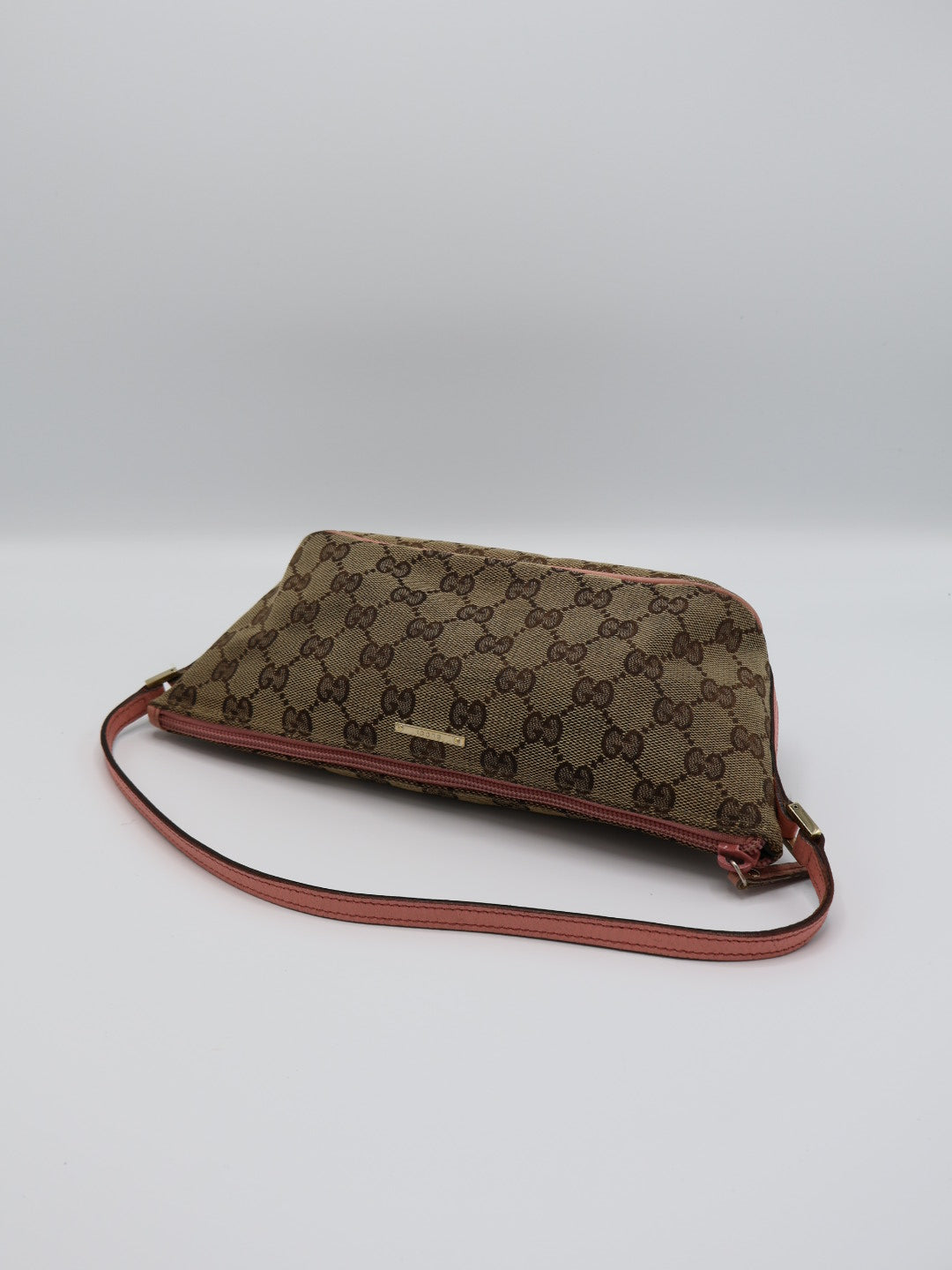 GUCCI BOAT BAG