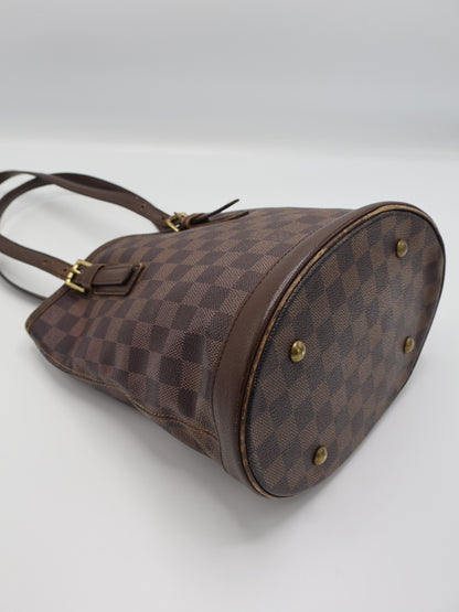 LOUIS VUITTON MARAIS BUCKET