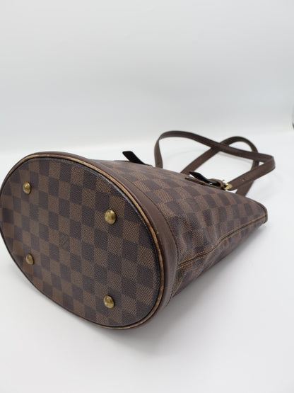 LOUIS VUITTON MARAIS BUCKET