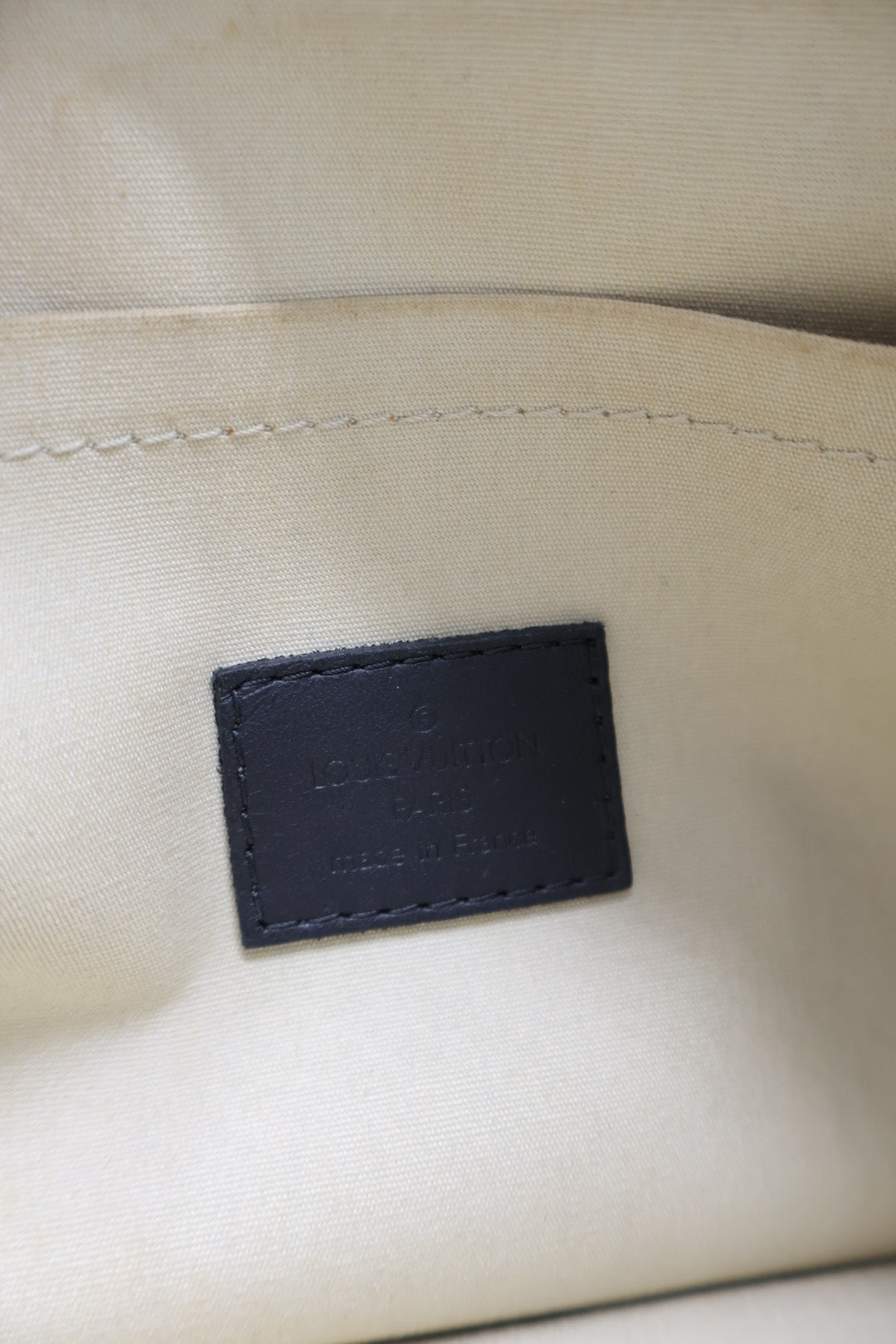 LOUIS VUITTON MINI LUCILLE PM