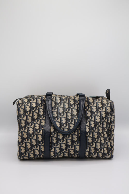 CHRISTIAN DIOR BOSTON 30