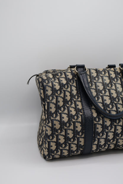 CHRISTIAN DIOR BOSTON 30