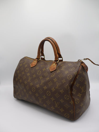LOUIS VUITTON SPEEDY 35