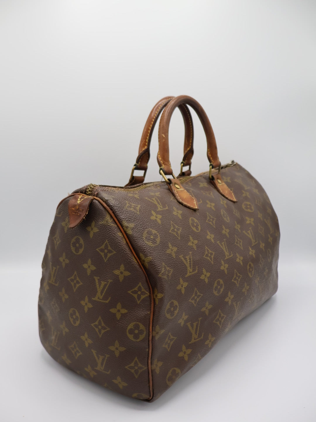 LOUIS VUITTON SPEEDY 35